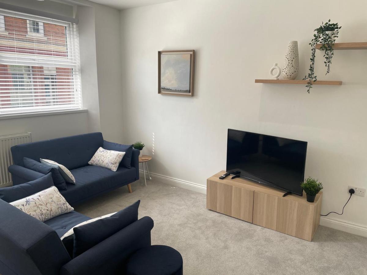 Apartment #1 - At 12 Story St キングストン・アポン・ハル エクステリア 写真